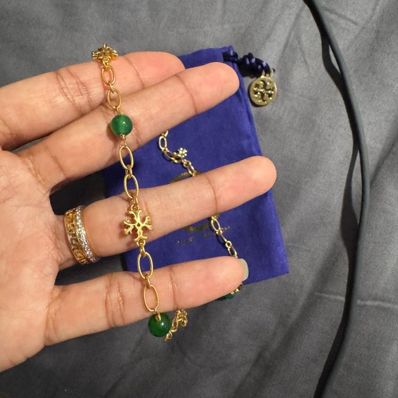 Tory Burch Elegant Gold and Green Gemstone Necklace - Picture 12 of 15